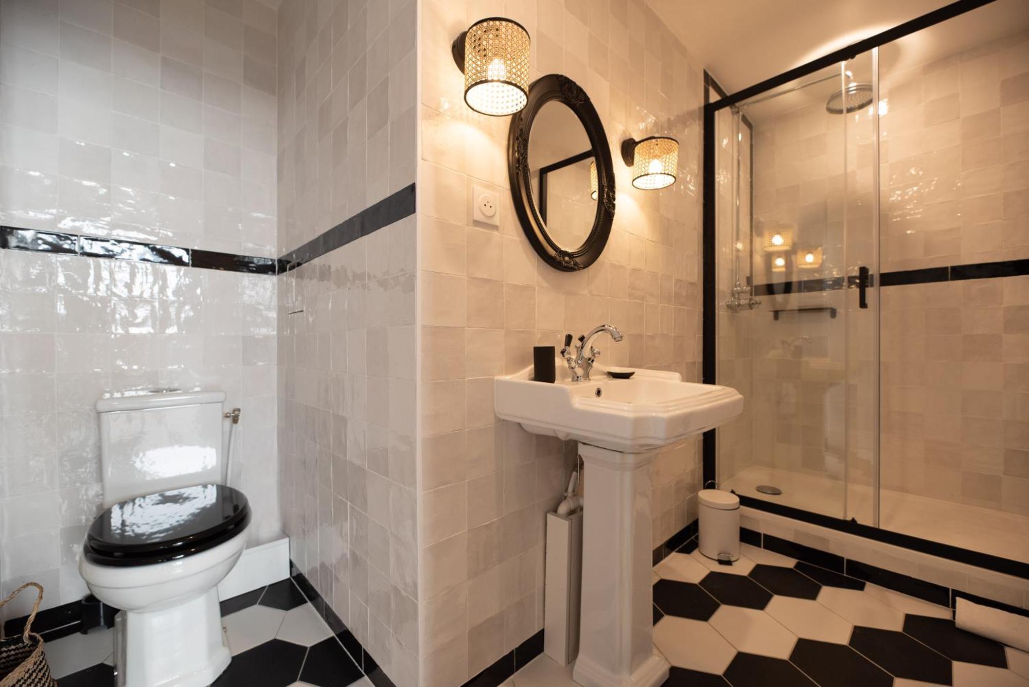 Monsieur Pigalle Paris Quarto foto